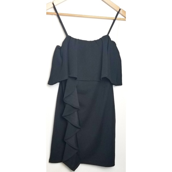 Glare Dresses & Skirts - 3/$25 gLARE medium black bodycon dress